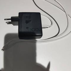 Adapter, as reported by Bibliotheek Neude (Utrecht) using iLost