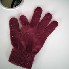 Luva, segundo informou Twisto usando iLost