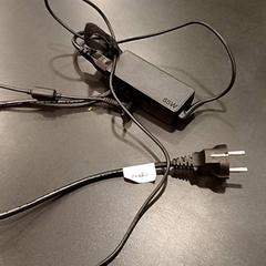 Adapter, as reported by Padualaan 97 using iLost