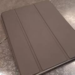 آي باد، كما تم الإبلاغ عنه بواسطة Rotterdam The Hague Airport عبر iLost