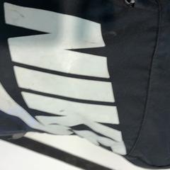 Mochila Zwarte, ha sido reportado por Gemeente Waalwijk con iLost