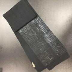 Šátek black, jak nahlášeno Van der Valk Duiven bij Arnhem A12 pomocí iLost