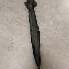 Paraguas Zwart, ha sido reportado por Centraal magazijn con iLost