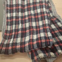 Scarf echa, as reported by IKEA Hénin-Beaumont using iLost