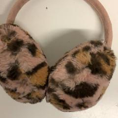 Øreklokker Panterprint, som rapportert av Artis ved bruk av iLost