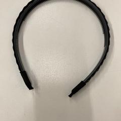 カチューシャ がiLostで IKEA神戸 によって報告されました