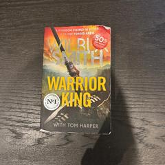 Liburua Warrior King, gisa salatu by Van der Valk Hotel Amsterdam-Amstel iLost erabiliz