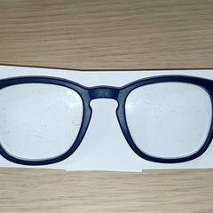 Ulleres de sol, segons ha informat Regio Antwerpen - Brussel mitjançant iLost