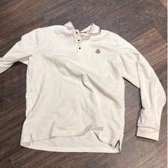 Pulóver, amint azt Van der Valk Hotel Veenendaal az iLost segítségével jelentette.