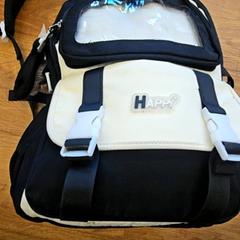 حقائب حمل وحقائب اليد، كما تم الإبلاغ عنه بواسطة GVB عبر iLost