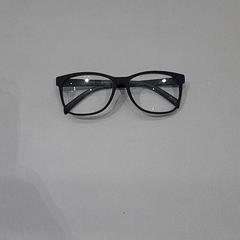 Brýle Black, plastic, jak nahlášeno Van der Valk Hotel Schiphol pomocí iLost