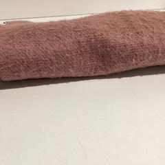 Šál Paars - 280425 USH5, ako bolo nahlásené Ziggo Dome pomocou iLost