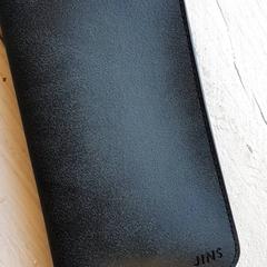 علبة نظارات، كما تم الإبلاغ عنه بواسطة DierenPark Amersfoort عبر iLost