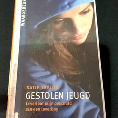 Bok, rapporterat av allGo Almere med iLost