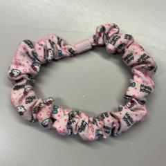 Scrunchie Hello Kitty, as reported by Burgers' Zoo using iLost