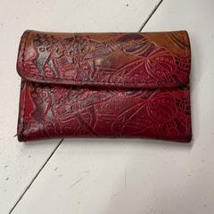 Portemonnee Gadek がiLostで GVB によって報告されました