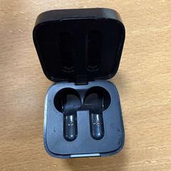 Puzdro na slúchadlá zwart, ako bolo nahlásené VITAZ campus Sint-Niklaas pomocou iLost