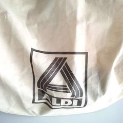 Bag, as reported by Twisto using iLost