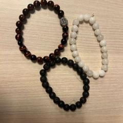 Eskumuturra, gisa salatu by Hotel Apeldoorn iLost erabiliz