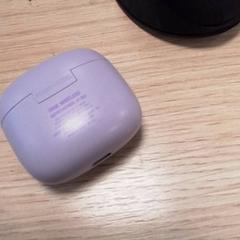 Earbud holder Lila, as reported by Qbuzz Fryslân using iLost