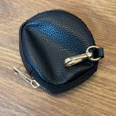 Portfel Verhoeven, zgłoszono przez Masters of Hardcore przy użyciu iLost