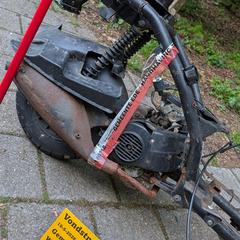 Scooter gemeente Ede, amint azt az iLostnak jelentették.