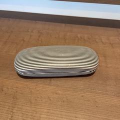 Brillenkoker 2, zgłoszono przez Pathé Arnhem przy użyciu iLost