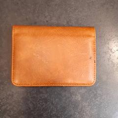 İLost kullanarak Rotterdam The Hague Airport tarafından bildirildiği gibi Cüzdan