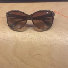 Sunglasses, as reported by Pathé Utrecht Leidsche Rijn using iLost