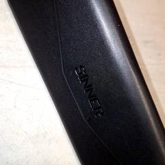 Brilleetui Sinner (leeg), som rapportert av Qbuzz DMG ved bruk av iLost