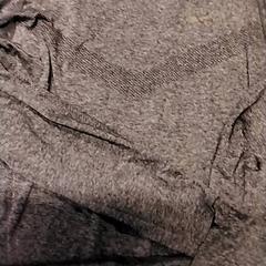 T-shirt Nike, zoals gemeld door Gemeente Puurs-Sint-Amands met iLost