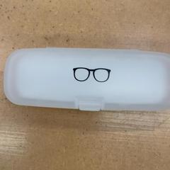 Estuche para lentes, segundo informou IKEA Tokyo-Bay usando iLost