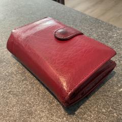 Portemonne, jak bylo nahlášeno na iLost