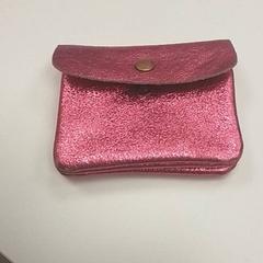 Portfel TIBERGHIEN, zgłoszono przez ilévia przy użyciu iLost