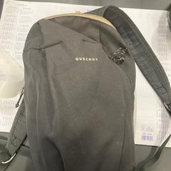 Backpack quechua zwart, as reported by Gemeente Zandvoort using iLost