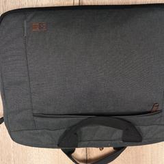 ノートパソコンバッグ  がiLostで Pouw Vervoer によって報告されました