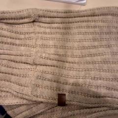 Chal Beige wollen sjaal, ha sido reportado por LUMC con iLost