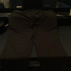 Kalhoty broek, jak nahlášeno Van der Valk Hotel Amsterdam Zuidas pomocí iLost