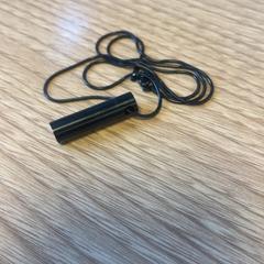 Ketting met hanger, rapporterat av Pathé De Munt med iLost