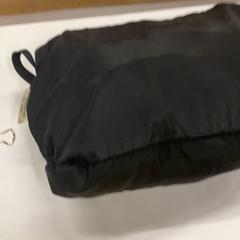 抱っこヒモ, amint azt IKEA横浜 az iLost segítségével jelentette.