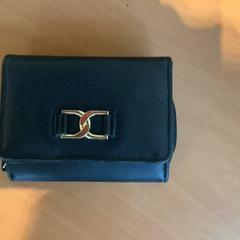 Wallet Op naam van van der haas, as reported by Gemeente Amsterdam using iLost