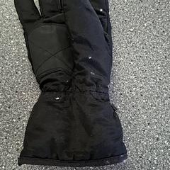 İLost kullanarak Connexxion Amstelland-Meerlanden Amstelveen tarafından bildirildiği gibi Eldiven