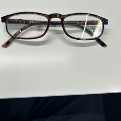 Glasses bruin montuur, as reported by Stad Hasselt using iLost