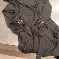 Vest, som rapportert av Rotterdam The Hague Airport ved bruk av iLost