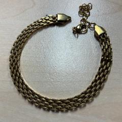 Bracelet, as reported by Pathé Tilburg using iLost