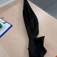 مظلة، كما تم الإبلاغ عنه بواسطة IKEA Leangen عبر iLost