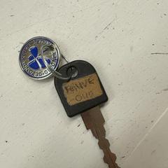 Key, as reported by Het Amsterdamse Winterparadijs using iLost