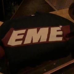 Jersei Wol, segons ha informat De Heeren van Aemstel mitjançant iLost