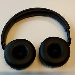 المنتجات الإلكترونية - Koptelefoon، كما تم الإبلاغ عنه بواسطة Regio Limburg - Leuven عبر iLost