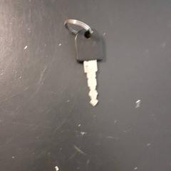 열쇠, iLost를 사용하여 Qbuzz servicepunt  Emmen에 보고됨